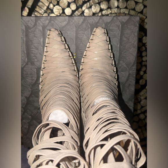 Azalea Wang “Sniper” Croc-Embossed Lace-Up Stiletto Boot in Beige - Picture 10 of 11